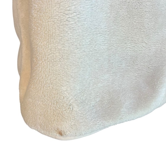 L.L. Bean Medium Ivory/White Fleece Jacket Size Medium - Picture 4 of 10